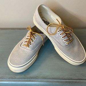 Women’s grey/blue Vans. Lace up